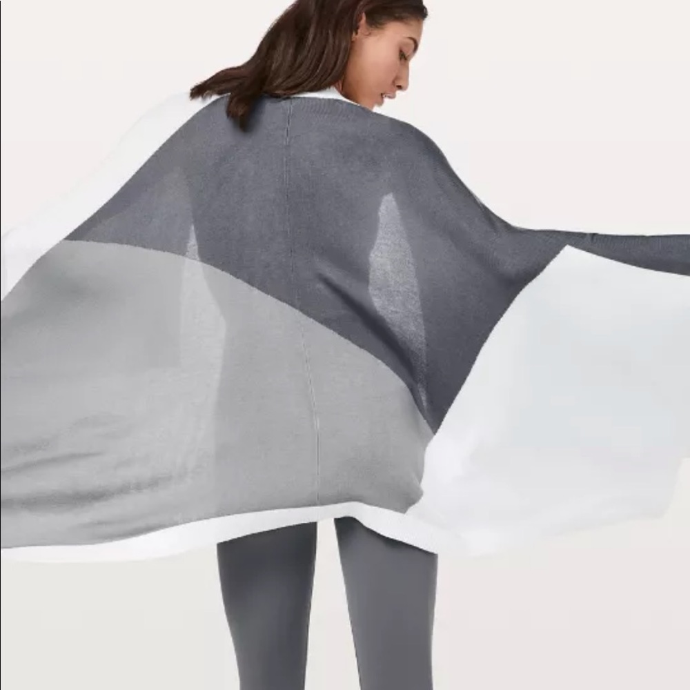 Lululemon Color Block Hatha Wrap In Nebula/Racewa… - image 7